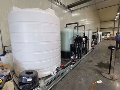 水(shuǐ)駐極熔噴布純水(shuǐ)處理(lǐ)設備