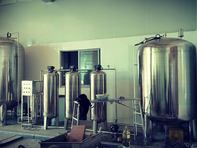 雅客食品純水(shuǐ)設備